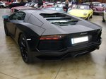 Heckansicht eines Lamborghini Aventador.