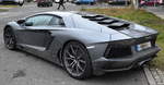 So einen Supersportwagen bekommt man auch in Berlin nicht alltäglich zu Gesicht, ein Lamborghini Aventador am 27.01.20