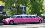 Pinke Chrysler Stretchlimousine aus Berlin zum Mieten am 26.05.23 in Berlin Marzahn abgestellt.