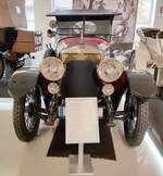 =Austro Daimler AD 35 HP Double Pheaton  Louise Wagen , Bj. 1914, 3563 ccm, 35 PS, 40 km/h, ausgestellt im Museum  fahr(T)raum - Ferdinand Porsche  in Mattsee/Österreich, Juni 2022. Das Fahrzeug gehörte Louise Porsche, der Tochter von Ferdinand Porsche. Die junge Dame besaß bereits mit 14 Jahren eine Fahrerlaubnis.