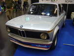 BMW 2002 Turbo im Farbton polarismetallic, gebaut in den Jahren 1973 und 1974.