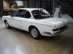 Heckansicht eines BMW 2000 CS des Modelljahres 1967. Classic Remise Düsseldorf am 09.09.2017.