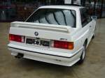 Heckansicht eines BMW E30 M3. 1986 - 1991. Classic Remise Dsseldorf am 25.08.2012.