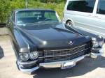 Cadillac Fleetwood Series 60 von 1963. Fr den Luxus diesen  kleinen  viertrigen Cadillac zu fahren legte man 1963 US $ 6.039,00 auf die Ladentheke des Cadillac-Dealers. Diese Karosserievariante verkaufte sich im Modelljahe 1963 exakt 14.000 mal. Besucherparkplatz der Kokerei Zollverein 01.05.2011.
