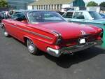 Heckansicht eines Chrysler Newport twodoor Hardtop Coupe aus dem Jahr 1962.