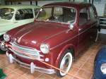 Fiat 1100N=Nuovo Millecento. 1953-1956. Der hier gezeigte Wagen wurde 1954 gebaut. Der 1.089 cm Motor leistete 34 bzw. 36 PS und hatte eine Hchstgeschwindigkeit von 116 km/h. Villacher Fahrzeugmuseum.