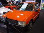Fiat Uno. Der Millionenseller der Turiner wurde von 1983 bis 2014 produziert. Dieser Uno SX stammt aus dem Jahr 1983. Die SX Modelle hatten die stärksten Motoren bis zum  Facelift  in 1985. Der wassergekühlte Vierzylinderreihenmotor hat einen Hubraum von 1301 cm³ und leistet 70 PS. Essen Motor Show am 04.12.2019.