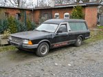 Ford Granada, 2. Generation (Bj. 1977-81) Leichenwagen ...  the time to say goodbye ,  schwarze Perle am 31.03.2016 in Leipzig ...