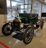 =Ford T, steht im Museum  fahr(T)raum - Ferdinand Porsche  in Mattsee/Österreich im Juni 2022