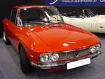 Lancia Fulvia Coupe Seria 2 1.3S. Zwei Jahre nach Vorstellung der Fulvia Berlina Limousine wurde 1965 auf dem Turiner Salon das sportliche Fulvia Coupe vorgestellt. Das Fulvia Coupe mit dem 1.3S-Motor kam 1968 auf den Markt. Der abgelichtete Wagen wurde 1972 produziert und gehört somit zur Seria 2. Von 1968 bis zur Einstellung dieser Motorisierung verkaufte Lancia 16.827 Autos dieses Typs. Der V4-Motor hat einen Hubraum von 1298 cm³ und leistet 88 PS. Die Höchstgeschwindigkeit gab Lancia mit 173 km/h an. Essen Motor Show am 08.12.2019.