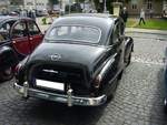 Heckansicht eines Opel Kapitän des Modelljahres 1951. Oldtimertreffen Essen-Kettwig am 01.05.2018.