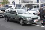 Opel Monza steht an der Anmeldung zur Sonderaufgabe anl. der DMV-ClassicTour  Rund um Fulda  des MSC Fulda am 07.06.2009