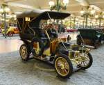 Peugeot VCI, Baujahr 1907, 1-Zyl.Motor mit 1045ccm und 8PS, Vmax.40Km/h, Automobilmuseum Mlhausen, Nov.2013
