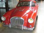 Dieses Talbot Lago America Coupe, 1955 -1957, wartet in der Classic Remise Dsseldorf wohl auf seine Restaurierung.