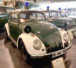 =VW Käfer 1300, ausgestellt im Polizei-Oldtimer-Museum Marburg, Oktober 2023.