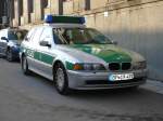 5er BMW der Bundespolizei ist abgestellt vor der Bundespolizeiinspektion in Erfurt