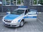 Ein Opel Vectra der Polizei in Frankfurt am 28.05.11