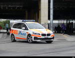 Polizei Genf unterwegs in einem BMW in Genf am 16.04.2023