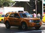 Ford Escape Hybrid 2009  New York City Taxi  aufgenommen am 18. September 2008.