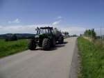 Deutz Fahr Traktor mit Gllefass am 19.08.11 bei Martinszell 