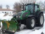 Wintereinsatz fr diesen VALTRA-Traktor den ich am 21.Februar 2010 in Bergen/Rgen entdeckte.
