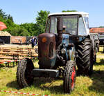 Lanz D6016 Halbdiesel, stärkster und schwerster Lanz aus deutscher Produktion, gesehen am 27.5.2023 in Tüddern Bauernmuseum Traktortreffen