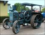 Rumely Oil Pull Traktor, BJ 1929, 2 Zyl. 14000ccm 50 PS, nur etwas fr starke Mnner. Fotografiert bei einem Oldtimertreffen in Keispelt (L) am 10.08.08.  