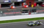 Mitzieher auf der Zielgeraden Nr.97 LM GTE-Pro, Aston Martin V8 Vantage GTE von Aston Martin Racing, Darren Turner, Jonathan Adam & Daniel Serra, beim FIA WEC 6h Langstrecken- WM am 6.Mai 2017 in Spa Francorchamps