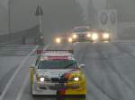 BMW gegen BMW. Ganz schn hei ging es her beim 2. Lauf der VLN. Das Wetter allerdings war eine Katastrophe. Das Bild stammt vom 18.04.2009