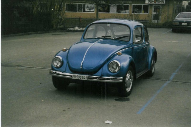 VW-Kfer ZH 590'541 in Thun, Drrenast