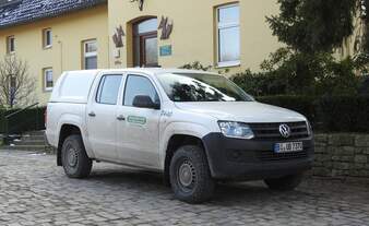 VW Amarok der Umweltbetriebe der Stadt Bielefeld  Aufgenommen im Februar 2018 am Tierpark Olderdissen 