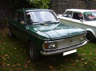 NSU 1200C im Farbton jadegrn, produziert von 1967 bis 1973.
