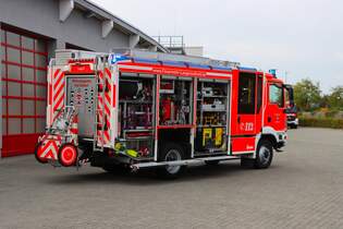 Feuerwehr Langenselbold MAN TGM Ziegler StLF 20/25 (Florian Langenselbold 1-40-1) am 19.10.25 bei einen Fototermin.