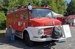 =MB 710 als ehemaliges LF 8 der Feuerwehr BURGHAUN steht auf dem Ausstellungsgelnde anl.