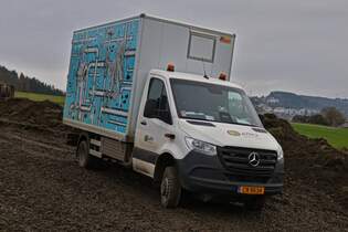 Mercedes Benz Sprinter, der Gemeinde Wiltz, an der Baustelle der Wasserleitung in Erpeldange.