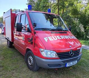 =MB Sprinter als TSF der Feuerwehr GOTTHARDS, steht auf dem Gsteparkplatz anl.
