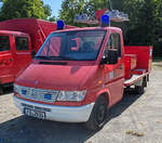 =MB Sprinter als GW-Licht der Feuerwehr HNFELD steht auf dem Ausstellungsgelnde anl.