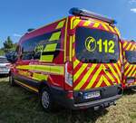 =Ford Transit als MTW der Feuerwehr NEUKIRCHEN-RIEBELSDORF, gesehen auf dem Parkplatz der 2025er Rettmobil in Fulda