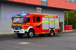 Feuerwehr Hanau Mitte Mercedes Benz Atego 1530 Lentner HLF 20/16 (Florian Hanau 1-46-2) am 04.10.25 bei einen Fototermin.