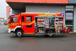 Feuerwehr Hanau Mitte Mercedes Benz Atego 1530 Lentner HLF 20/16 (Florian Hanau 1-46-2) am 04.10.25 bei einen Fototermin.