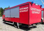 =MB 814 als Gertewagen-Gefahrgut der Feuerwehr HNFELD, steht auf dem Ausstellungsgelnde anl.