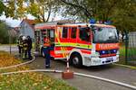 Feuerwehr Nidderau Mercedes Benz Atego HLF20/16 (Florian Nidderau 5-46-1) bei einer Jugendfeuerwehr Grobung am 25.10.25 in Erlensee an der Georg Bchner Schule