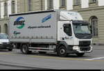 Volvo mit Pritschenaufbau unterwegs in der Stadt Bern am 14.11.2025