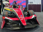 Der Mahindra GEN3 Evo ist ein Formel E Fahrzeug und wurde Anfang April 2025 auf der Messe Hannover ausgestellt. 
