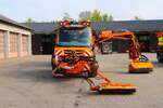 Autobahnmeisterei Langenselbold Mercedes Benz Unimog U527 mit MULAG Mähwerk und Zentralachsanhänger im Arbeitsmodus am 14.04.26. Danke an das Team der Autobahnmeisterei und der Autobahn GmbH das ich die Fotos machen durfte
