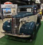 Chevrolet 3100, ½ Ton Pickup, BJ 1938, Leistung 38 PS, beim Autojumble in Luxemburg im Bild festgehalten.