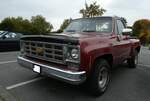 Chevrolet C10 Stepside Truck im Farbton carmine red aus dem Jahr 1980.