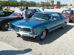Buick Riviera (1965), aufgenommen April 2009 beim Oldtimertreffen auf Theresienwiese in Mnchen