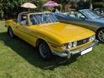 Triumph Stag MK2 im Farbton mimosa yellow, gebaut von 1970 bis 1977.
