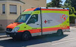 =MB Sprinter als Rettungsdienstfahrzeug des DRK OV Hnfeld eingesetzt beim Festzug  100 Jahre Feuerwehr Hnfeld  im Juni 2025